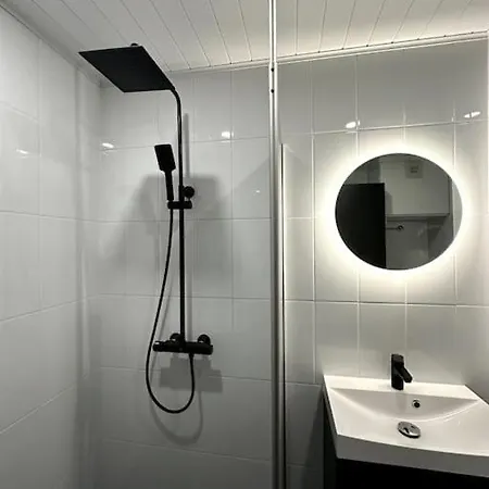 Kotimaailma Apartments#5 - Viihtyisae Kaksio Keskustassa Apartman *